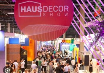 Dia Internacional da Cor 2026 é Celebrado em Mega Evento